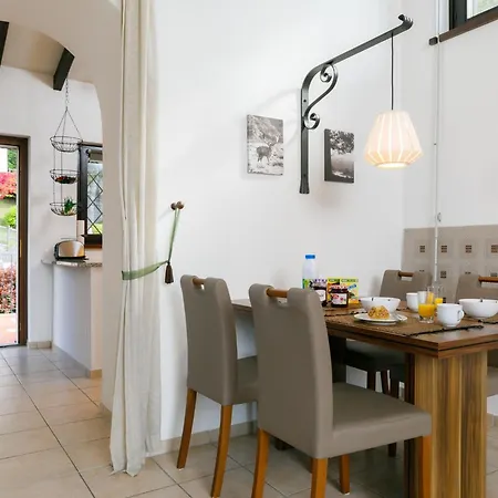 Miralago - Utoring Apt- C29 By Interhome Διαμέρισμα Piazzogna